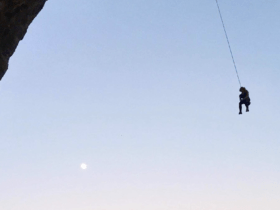 Julia Chanourdie enchaine son 5ème 9a à Pierrot Beach ! – Vidéo