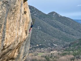 Sébastien Berthe réalise son premier 9a+ en répétant Super Crackinette