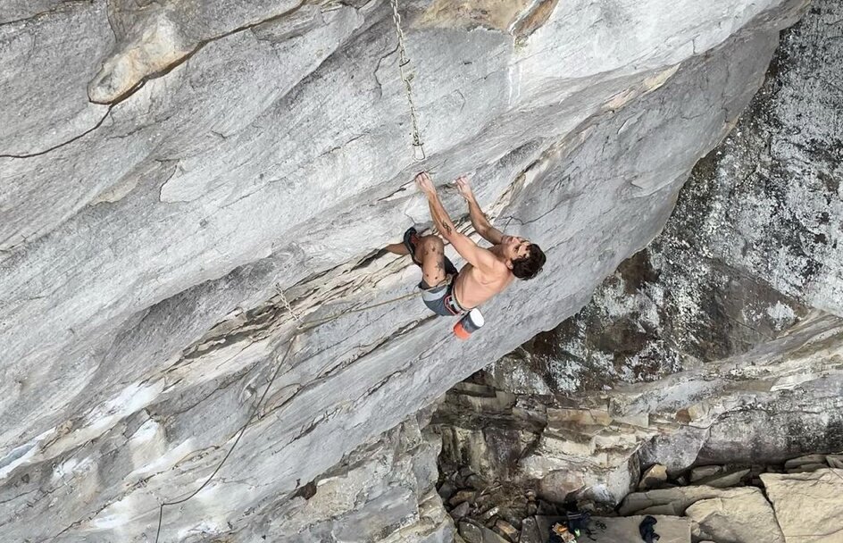 Jonathan Siegrist signe la première ascension de « Full Metal Brisket » 9a+