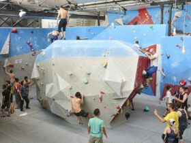 Arkose Montreuil – Infos, tarifs, horaires et accès salle escalade de bloc, 93100 Montreuil