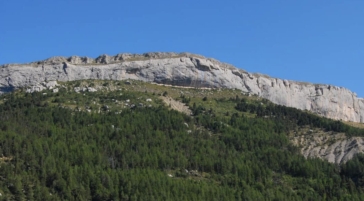 Escalade Céüse – Topo, infos, secteurs, stages et cours, accès
