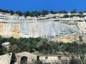 Escalade Buoux – Topo, infos, secteurs, stages et cours, accès