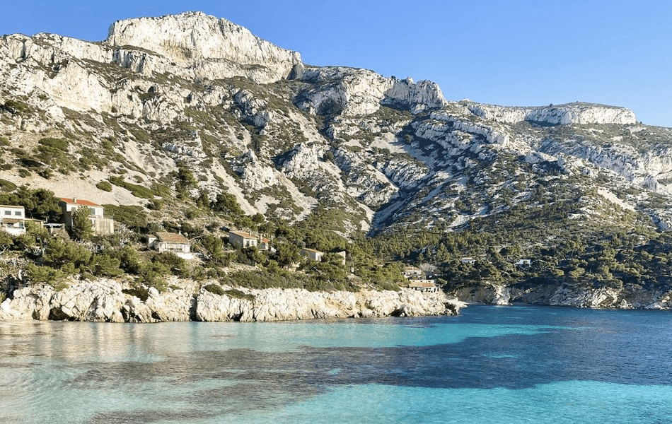 Escalade Calanques – Topo, infos, secteurs, stages, accès