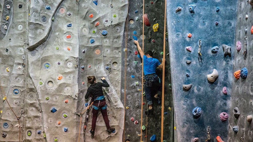 Mur Mur Pantin – Salle escalade de voie, 93500 Pantin