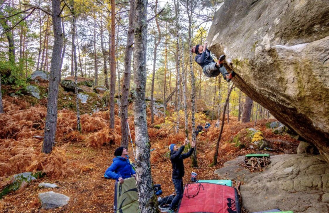 25 blocs dans le 6 à absolument faire lors d’un trip grimpe à Fontainebleau