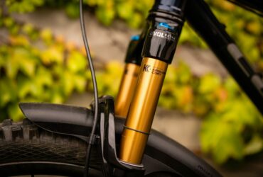 Meilleures Fourches VTT 2025 : Guide Complet pour Tous les Pratiquants