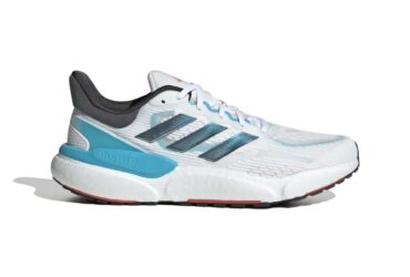 Adidas SolarBoost : test et avis complet d’une chaussure confortable et dynamique