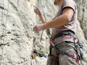 Les meilleurs baudriers d&rsquo;escalade en 2026 : Comparatif & Guide