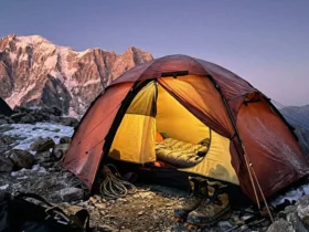 Meilleure Tente Alpinisme : Comparatif et Guide d&rsquo;Achat 2026