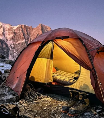 Meilleure Tente Alpinisme : Comparatif et Guide d&rsquo;Achat 2026
