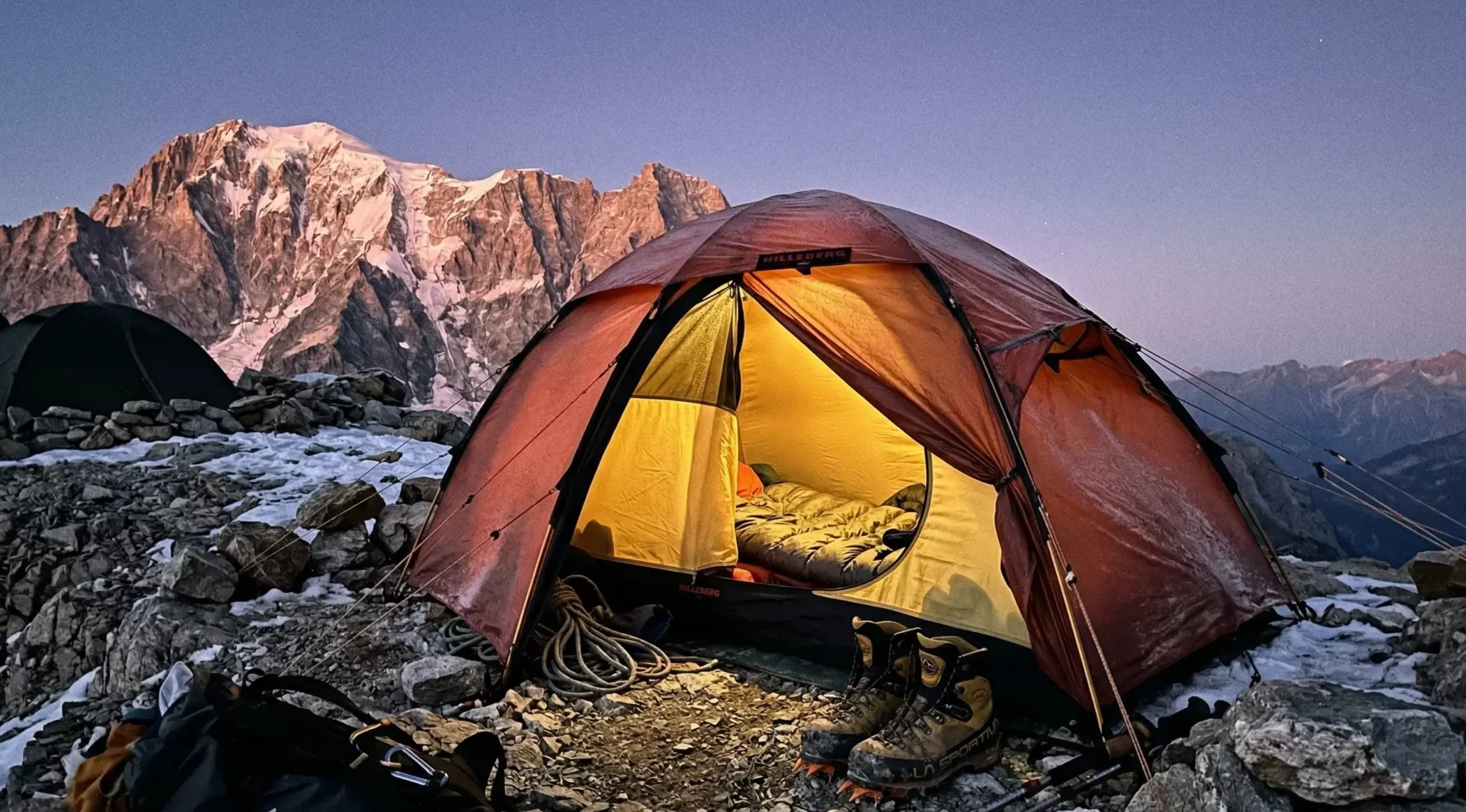 Meilleure Tente Alpinisme : Comparatif et Guide d&rsquo;Achat 2026