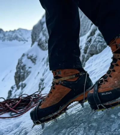 Les Meilleurs Crampons d’Alpinisme Les Meilleurs Crampons d’Alpinisme