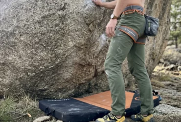 Les 7 meilleurs pantalons d’escalade en 2026 : Guide complet et comparatif Les 7 meilleurs pantalons d’escalade en 2026 : Guide complet et comparatif