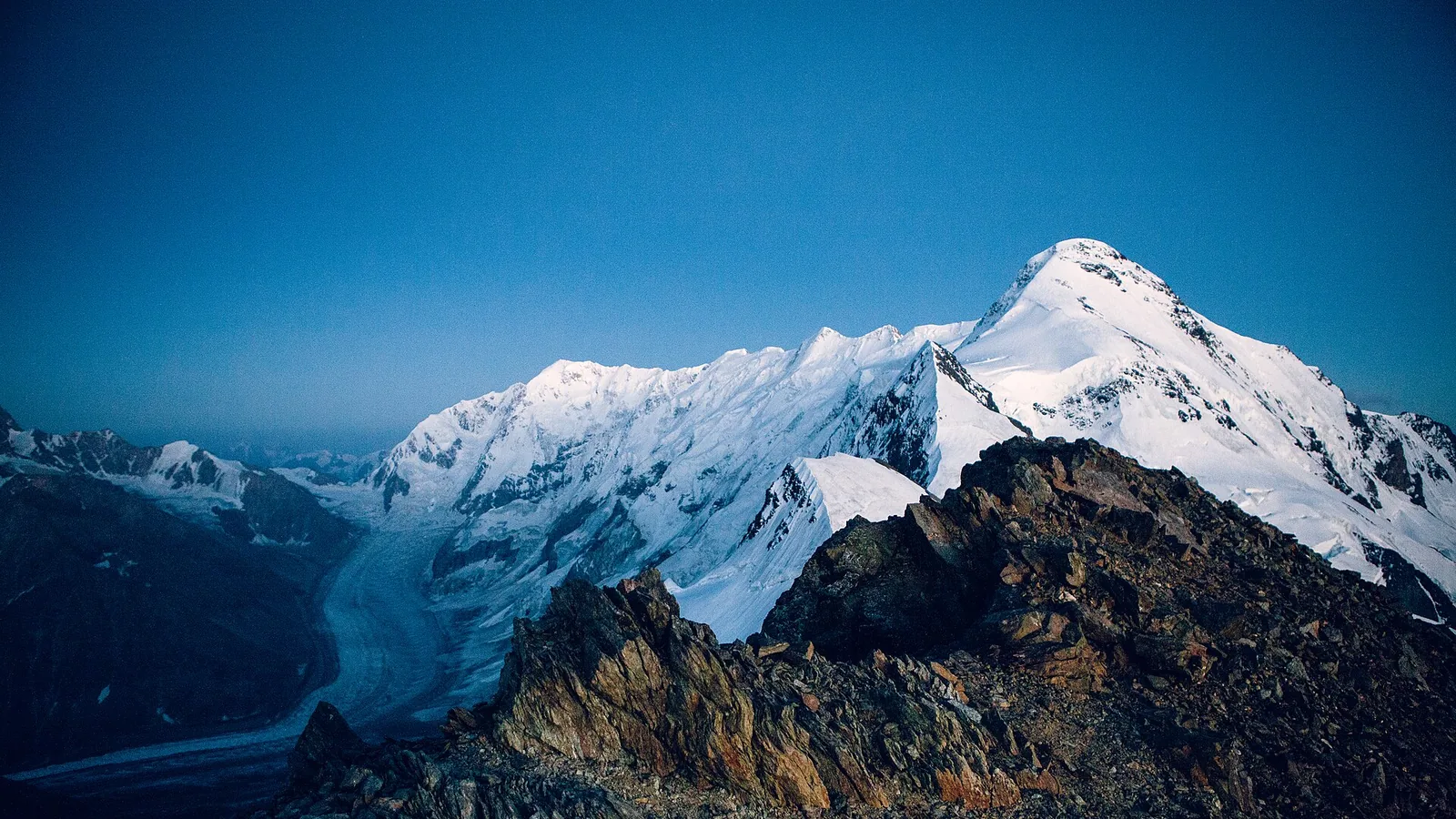 Douze alpinistes morts sur le Mizhirgi, dans le Caucase