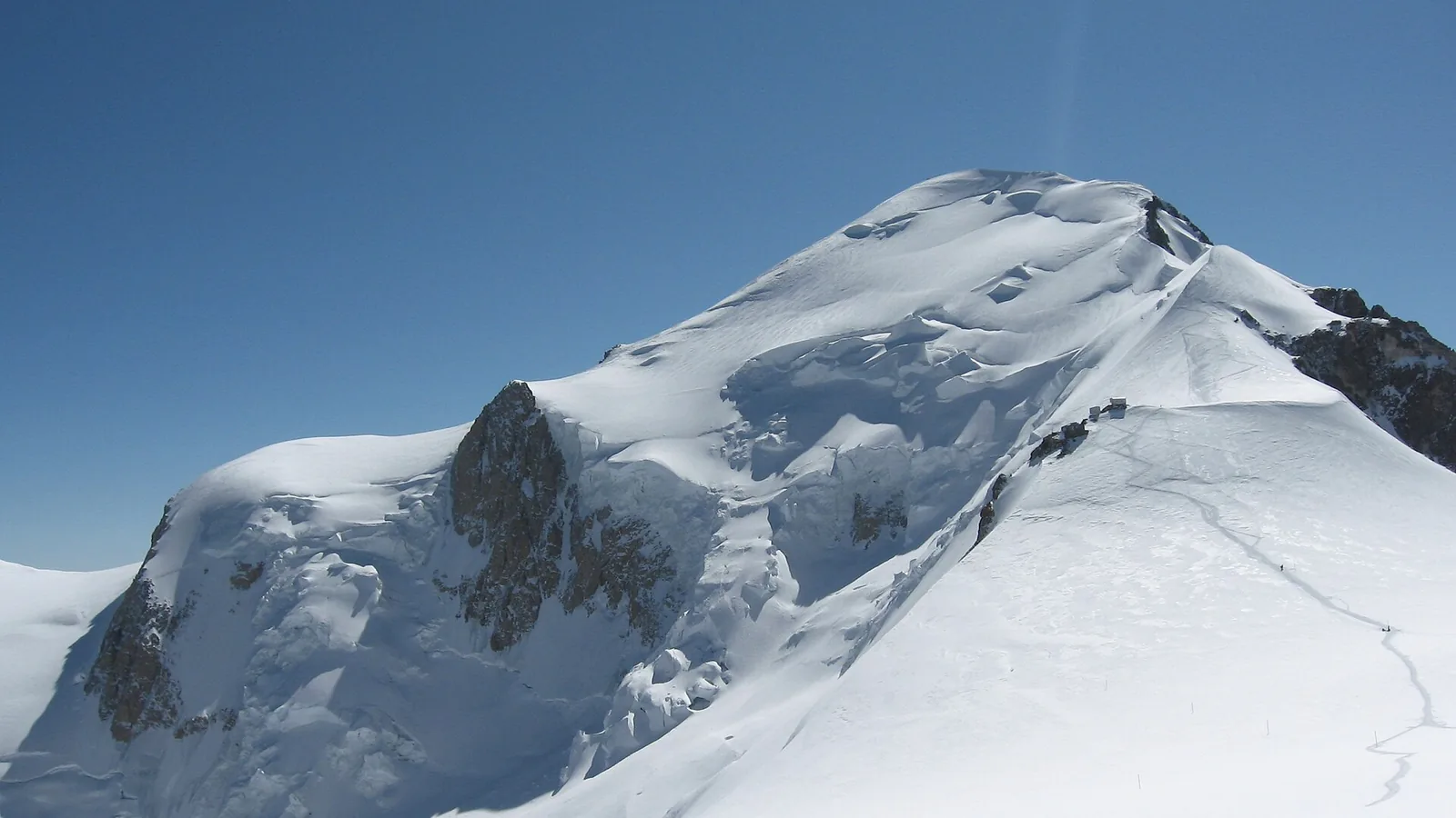 Le mont Blanc mesuré à 4 807,47 m, plus bas qu&rsquo;en 2025